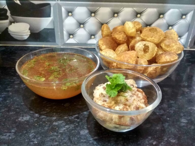 गुपचुप / Gupchup / Phoochka