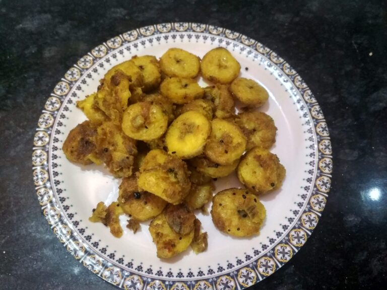 कच्चे केले का भुजिया 