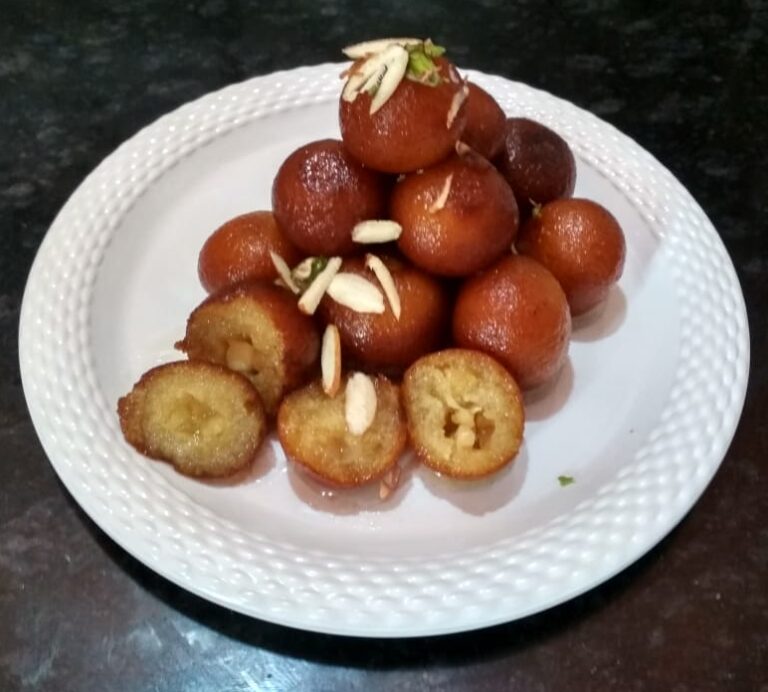खोवा छेना का गुलाब जामुन