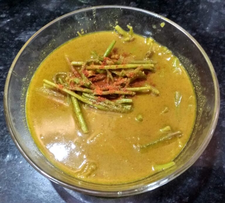 साग के डंठल की सब्जी / Lal Saag danthal ki sbji