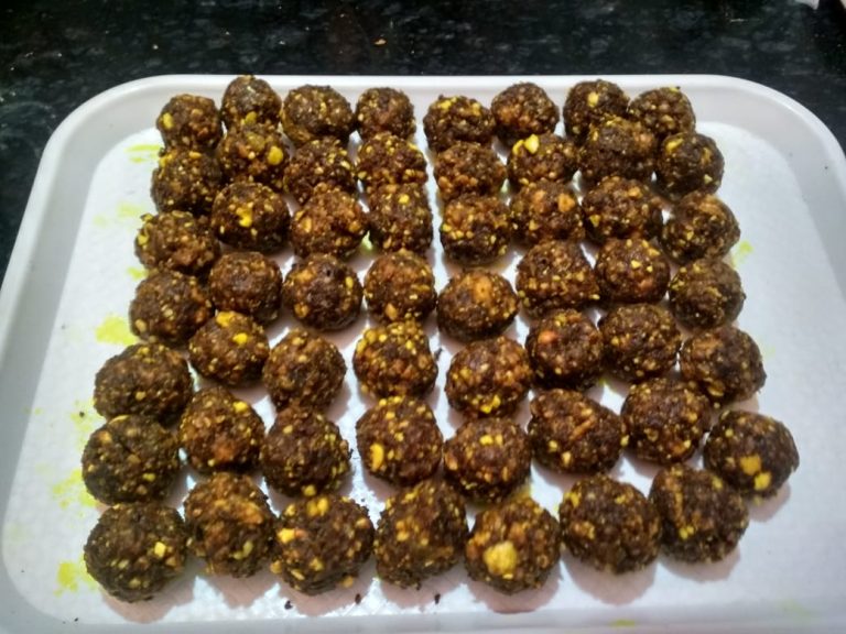 हल्दी अदरक का लड्डू (Winter special laddu)